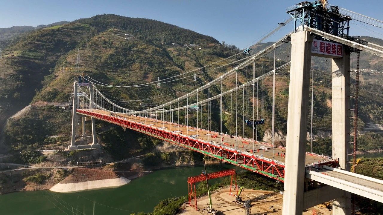 凌江飛架，來看黑水河大橋絢麗的 “空中之舞”！